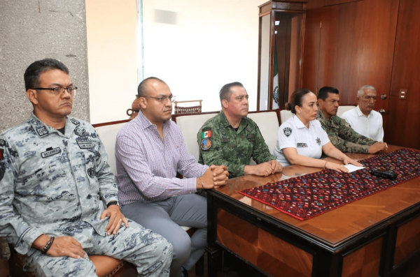 Autoridades de Seguridad estatales y federales