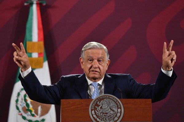AMLO encuestas elecciones
