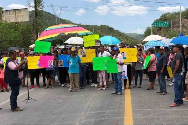 protesta pescadores desaparecidos mezcala