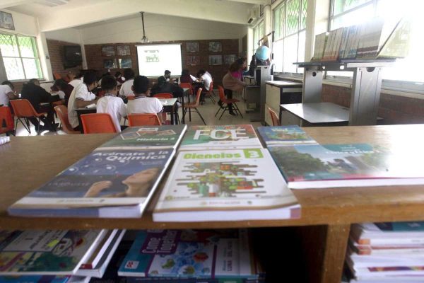 movimiento ciudadano libros de texto