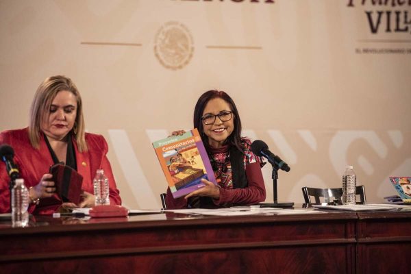 padres amparo libros de texto