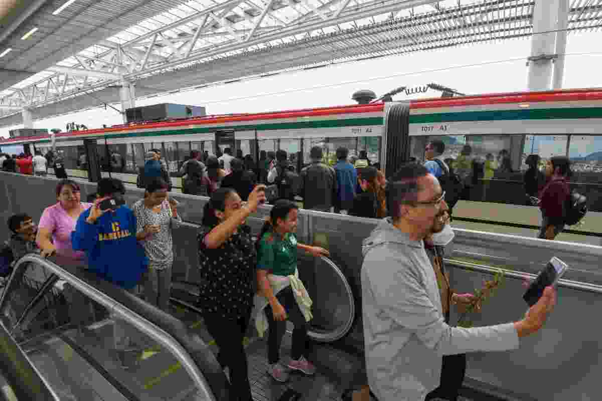 tren interurbano mexico toluca