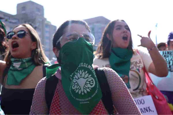 La marea verde tomó las calles de la CDMX para hacer resonar una sola exigencia: Aborto legal y seguro