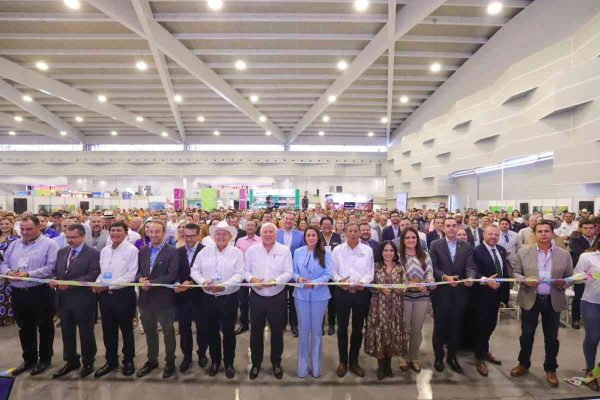 El gobierno de Aguascalientes anunció un nuevo programa de financiamiento al campo en el Foro Agroalimentario Internacional Aguascalientes
