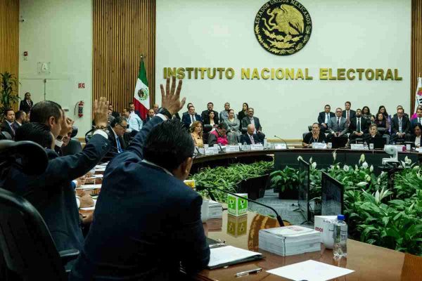 INE atora integración de comisiones de trabajo a dos días de iniciado el proceso electoral 2024.