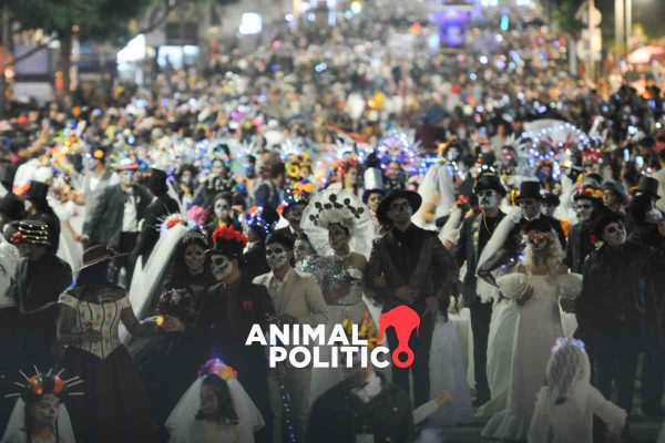 Desfile de Catrinas en CDMX por el Día de Muertos