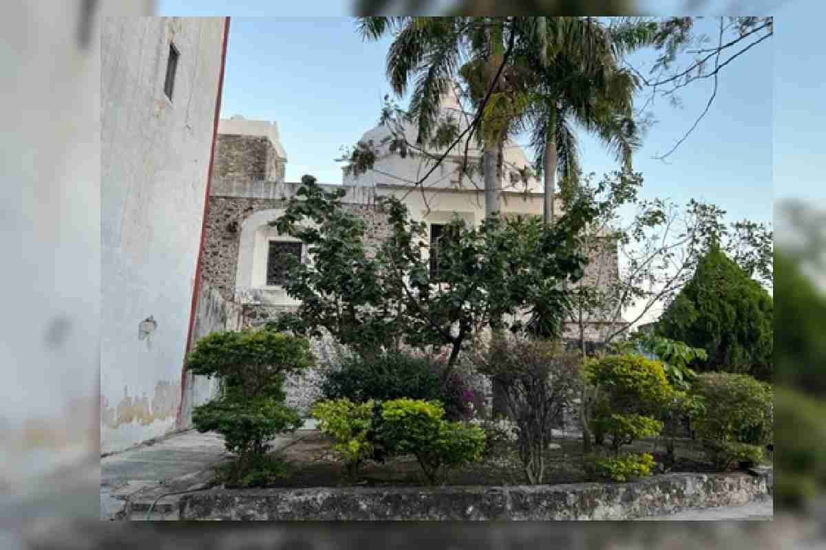 Exterior del Convento del siglo XVI en Yautepec, Morelos.