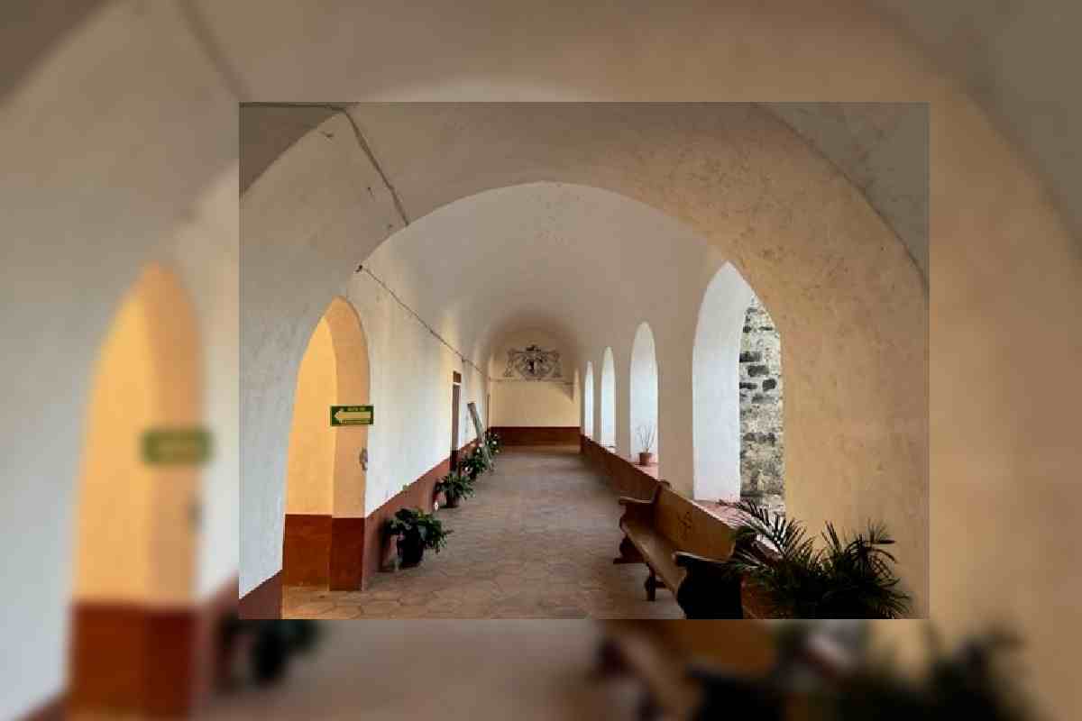 Corredores del Claustro del Convento de la Purificación, en Tlanepantla, Morelos.