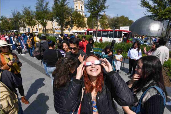 eclipse solar toluca