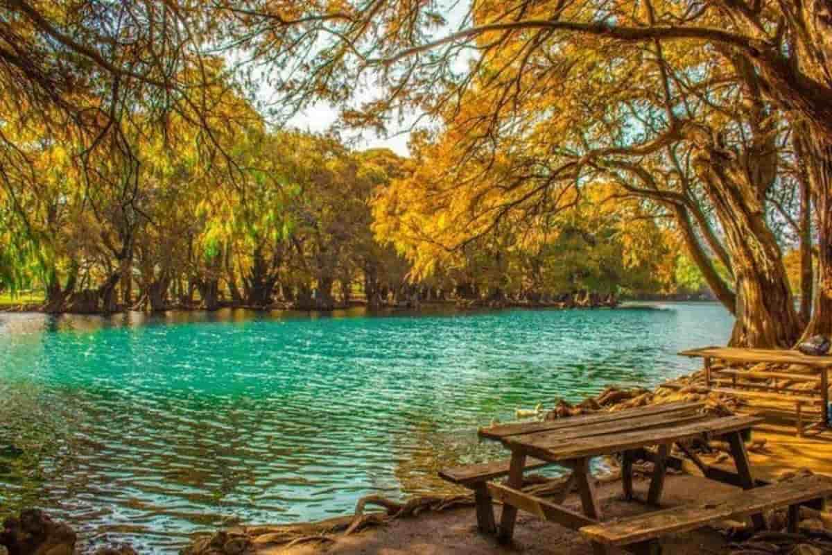lago camecuaro michoacan paisajes otoño
