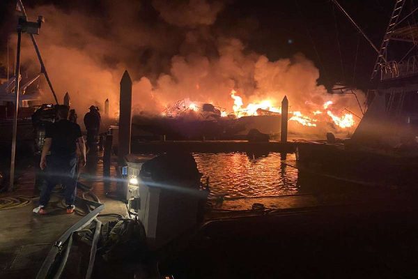 Incendio de embarcaciones en La Paz, Baja California Sur