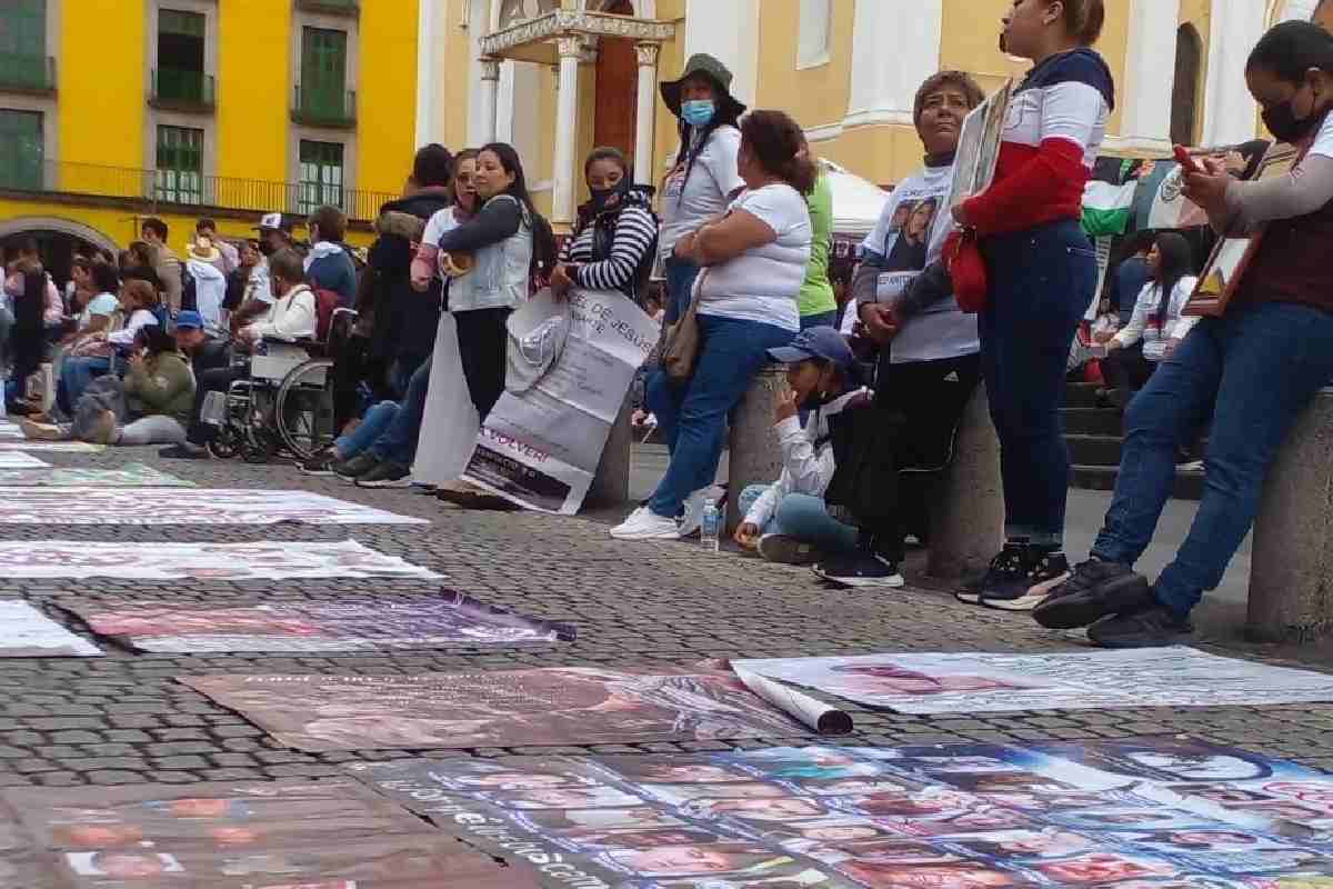 Protesta de familiares de desaparecidos en el centro de Xalapa, Veracruz