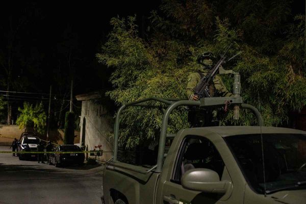 Ejército vigilando la zona donde fueron asesinados un padre y sus dos hijos en Zacetacas