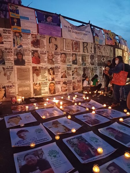 Familias participan en velada por la Verdad en Jalisco 