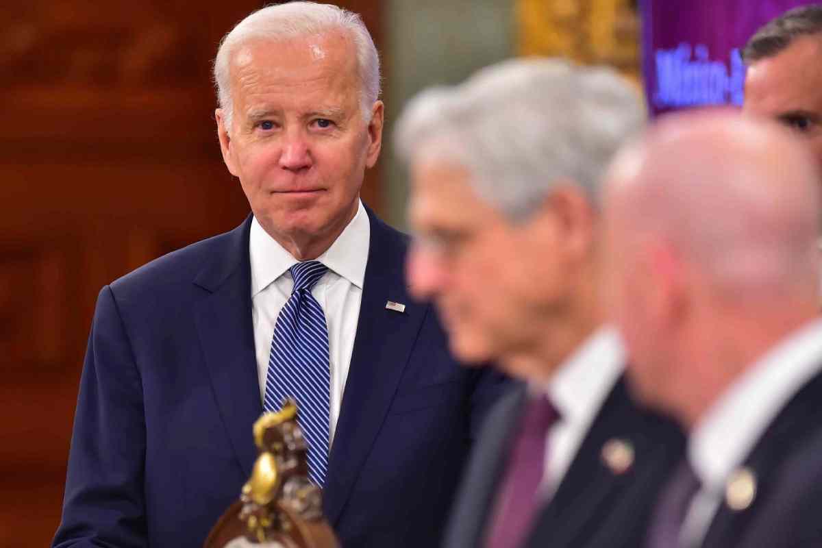 Biden mandará una delegación especial a México para hablar sobre migración.