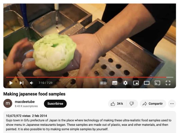 Esta no es una lechuga sintética para consumo humano, es un objeto de exhibición