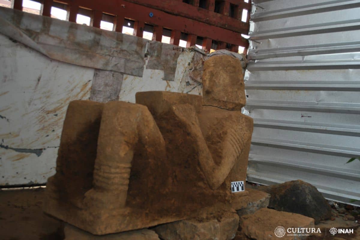chac mool michoacan