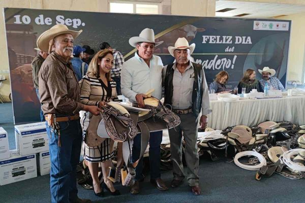 En septiembre pasado, Cuauhtémoc Rayas celebró el día del ganadero.