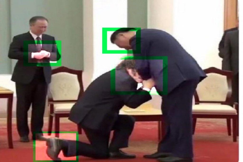 Javier Milei no se arrodilló ante Xi Jinping, imagen se creó con inteligencia artificial