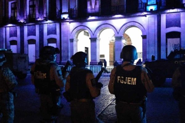 Operativo para detener a Raymundo Martínez, exalcalde de Toluca.