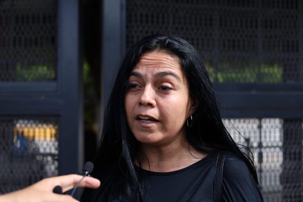 Trabajadora despedida de la Fiscalía de Guerrero.