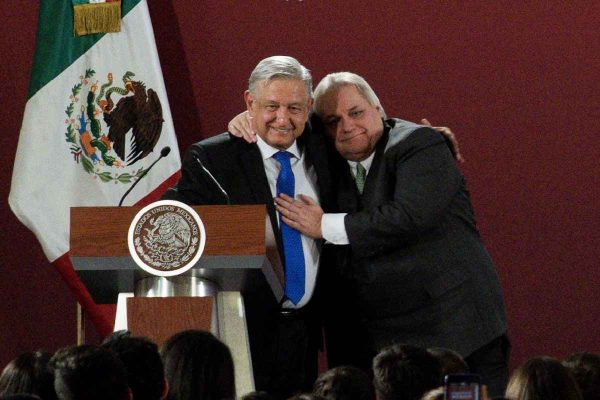 carlos bremer y AMLO