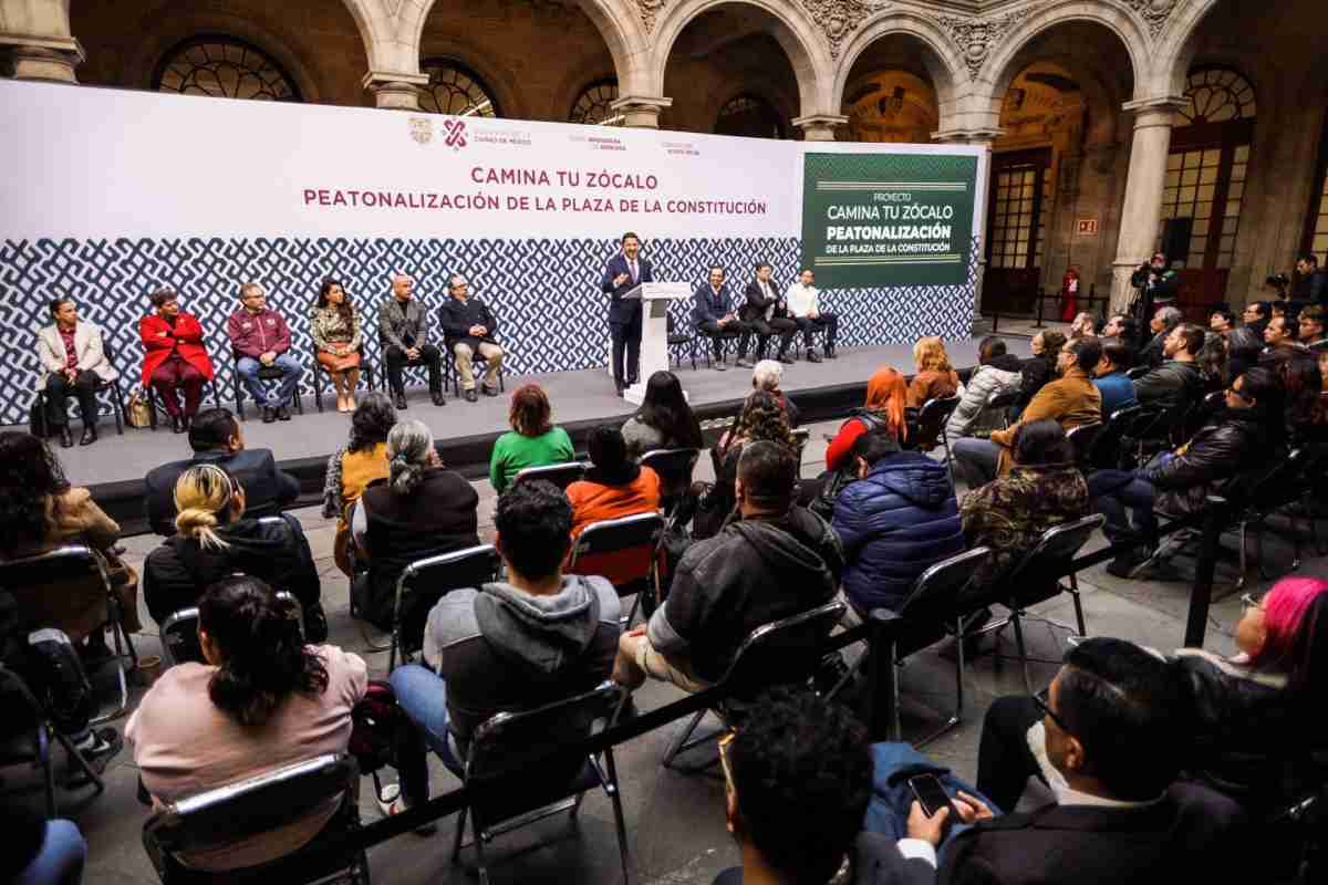 zona peatonal zocalo cdmx