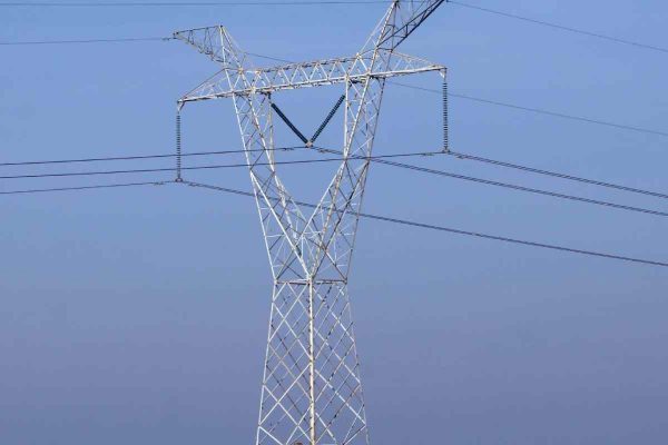 La reforma de AMLO beneficiaba a CFE