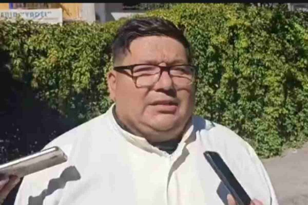 sacerdote Filiberto Velázquez