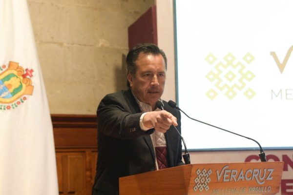 Cuitláhuac García, gobernador de Veracruz.