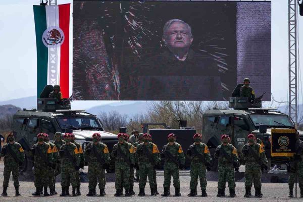 AMLO ejército