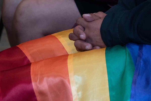 La organización internacional Human Rights Watch ha documentado que las fuerzas de seguridad preventiva en Qatar arrestan arbitrariamente a personas pertenecientes a poblaciones LGBTTTIQ+,