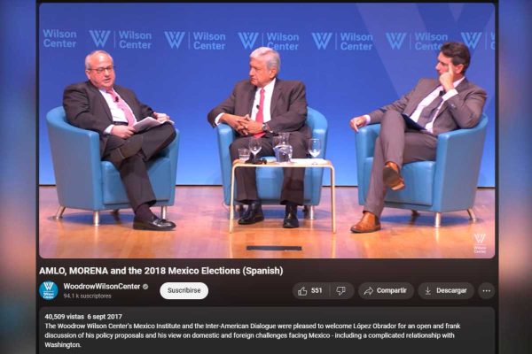Captura de video en YouTube de evento en el Wilson Center donde participó AMLO en septiembre de 2017 