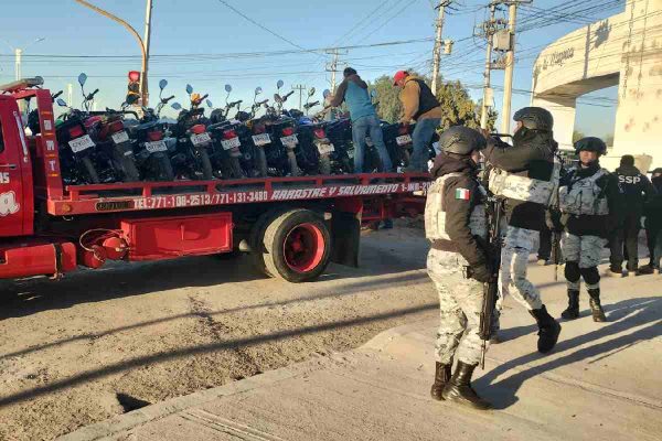 Operativo en Tizayuca, Hidalgo, en contra del transporte irregular.