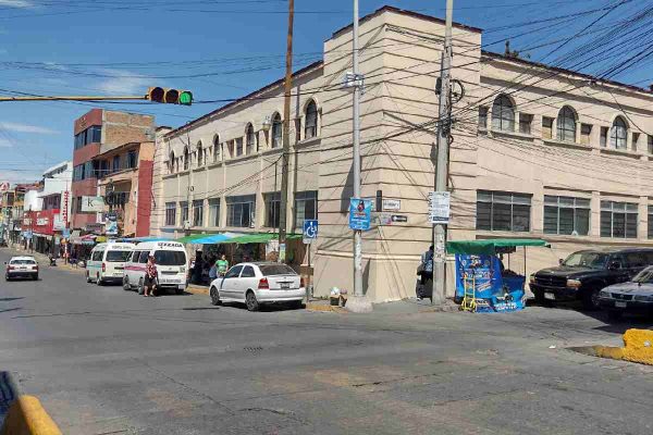 Calles de Chilpancingo, Guerrero, con poca alfuencia de transporte público debido a la violencia.