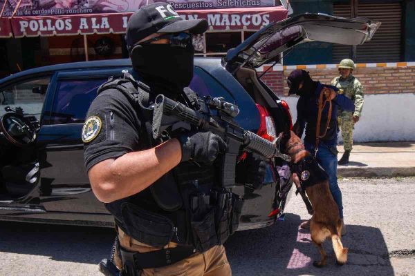 Operativos de seguridad ante crisis de violencia e inseguridad en Guerrero.
