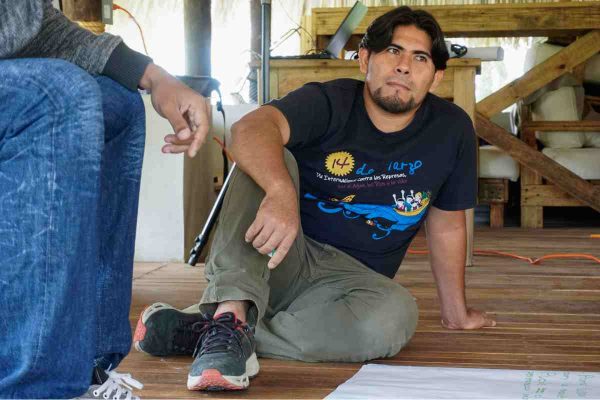 Carlos-Mata-hombre-asiste-taller-responsabilidades-Oaxaca