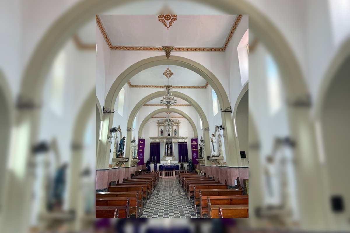 Interior de la iglesia del convento de San Juan Bautista en Xalisco, Nayarit.