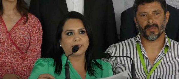 Ambientalista que protestó sobre el Tren Maya en mitin de Sheinbaum no es militante del PAN