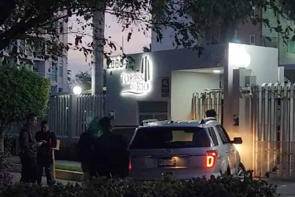 Torre de departamentos en Culiacán, Sinaloa, done fueron asesinados dos jóvenes.