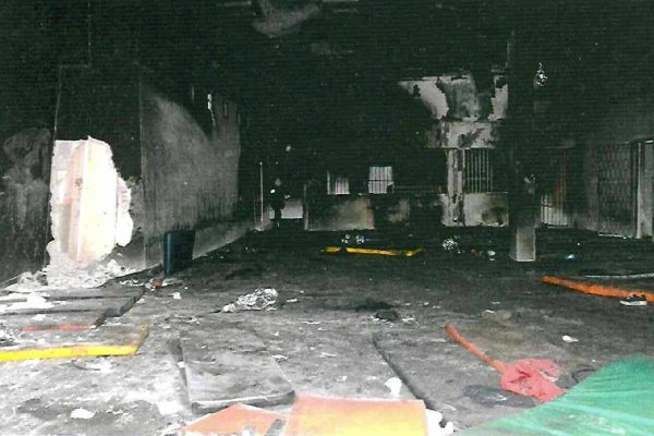 interior celda estación migratoria ciudad juárez chihuahua incendio