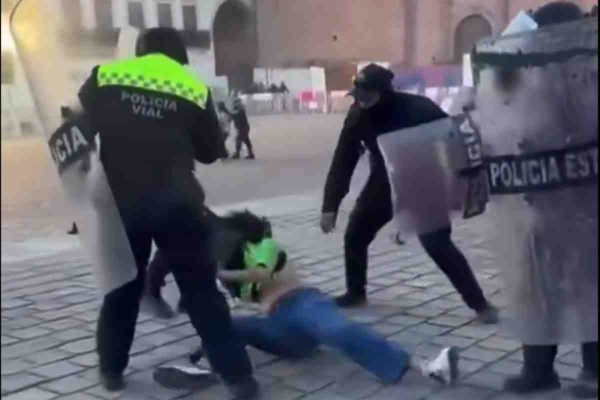 policía marcha zacatecas