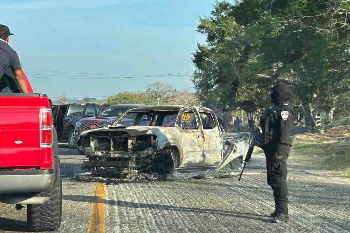 Bloqueos tras enfrentamiento en Ocozocoautla, Chiapas