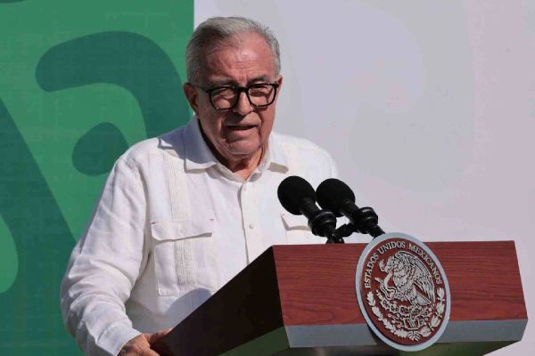 rubén rocha, gobernador de sinaloa, dijo que las 66 personas secuestradas en culiacán ya habían sido liberadas