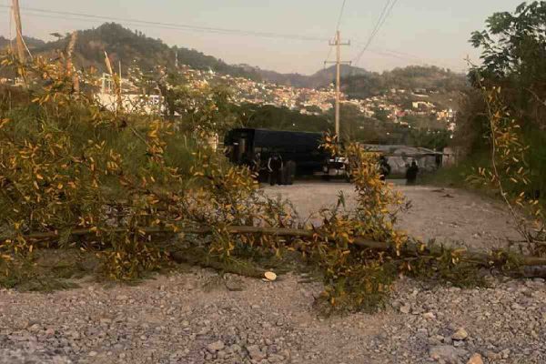 Accesos cerrados a pantelhó, chiapas