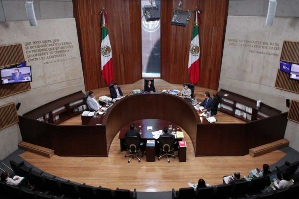 Tribunal rechaza revisar el último libro escrito por AMLO