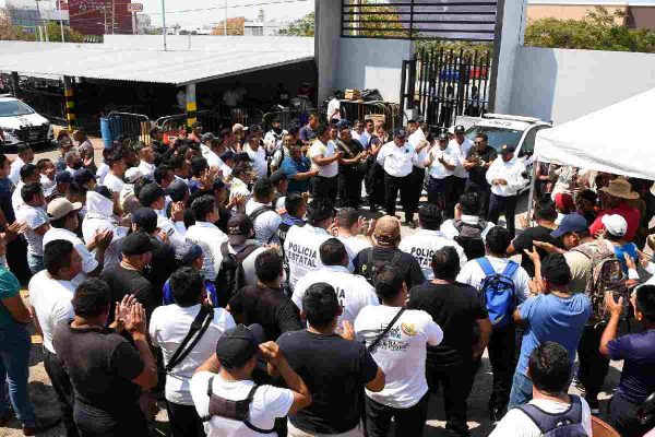 protestas de policías en campeche