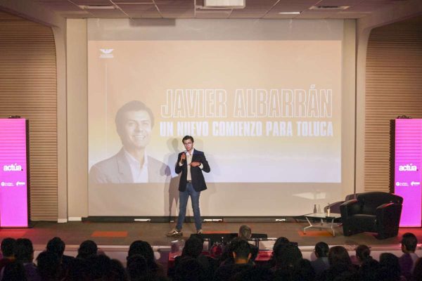 Javier Albarrán declina Toluca
