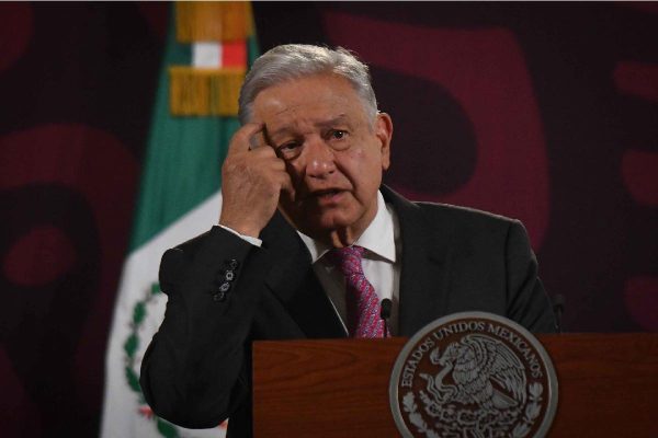 amlo palacio nacional