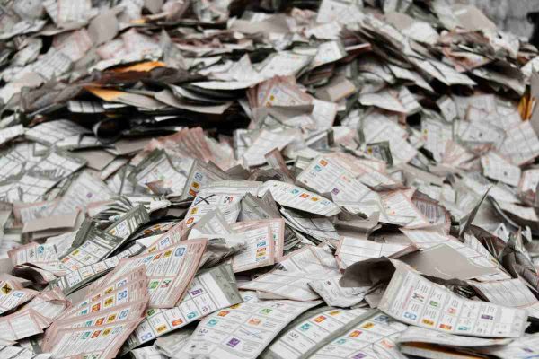 Destrucción de boletas electorales para su reciclaje en CDMX, en marzo de 2019. Foto: Cuartoscuro | Archivo 
